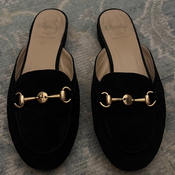 Amalfi Shoes - Amalfi by Rangoni Graziosa Horse Bit Flat Mule black suede size 8